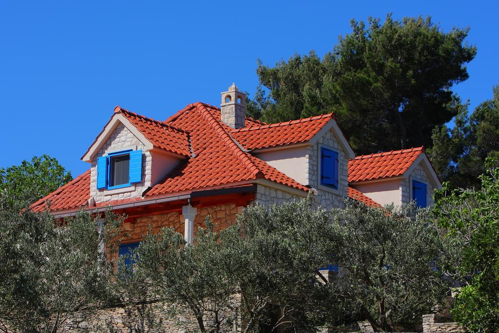 Holiday Home Olea - Sun, Sea, Sport & Comfort Splitska Exterior photo